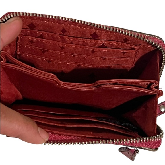 FOSSIL Multi Zip Around Embossed Leather Wristlet Wallet Red/Pink - Picture 8 of 13